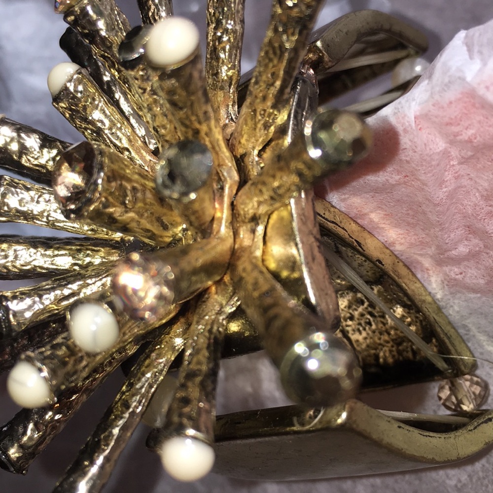 Gold Spiky Rhinestone Bracelet - Picture 4 of 9